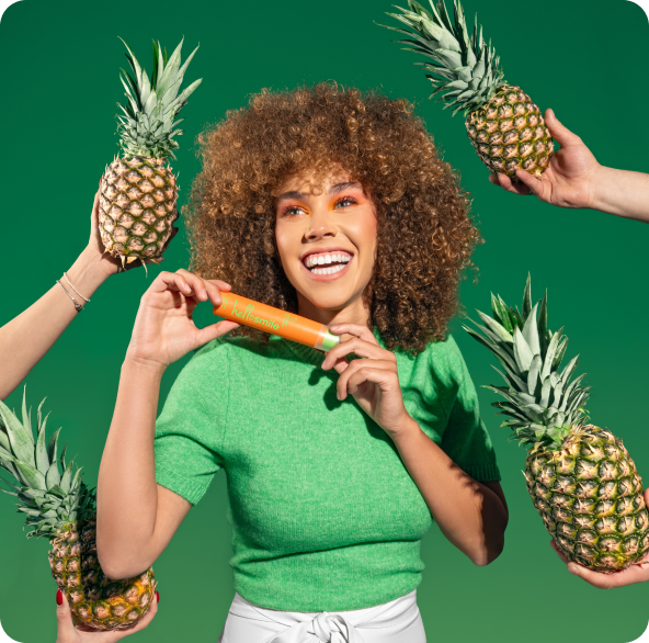 ОБИЧАМ АНАНАС. Това чувство, че всеки път, когато си мия зъбите, усещам сочна експлозия, която ме прави здрав! 