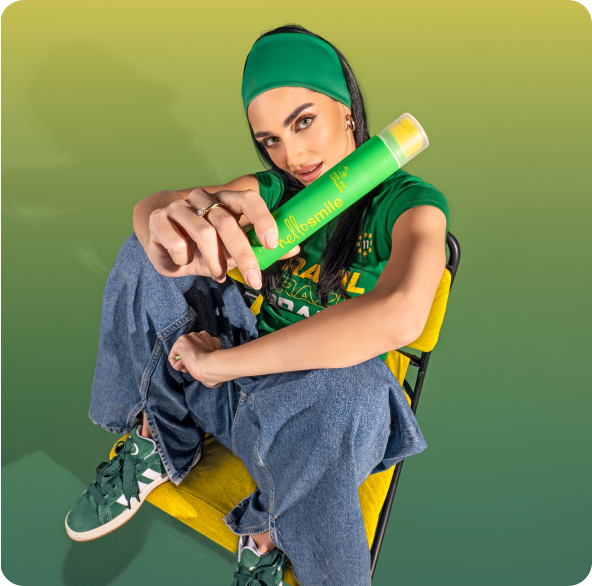 Киви пастата е страхотна! Мия си зъбите и усещам сочната кисела нотка на кивито. Идеална за тези, които искат нещо ново!